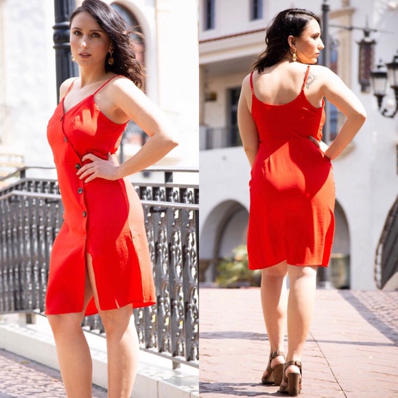 LAST CHANCE!! ONLY 1 LEFT - Classy Red Dress - Picture 1 of 5